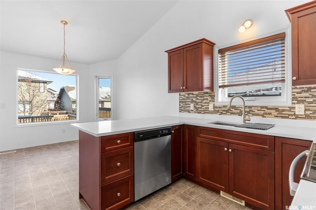 Public Open House公众开放看房 811 Shepherd Cres 2月4日 & 2月5日 周六周日2:00-4:00 PM Gary Gai或者同事Dominic Parent会在此迎接🙏 - 6