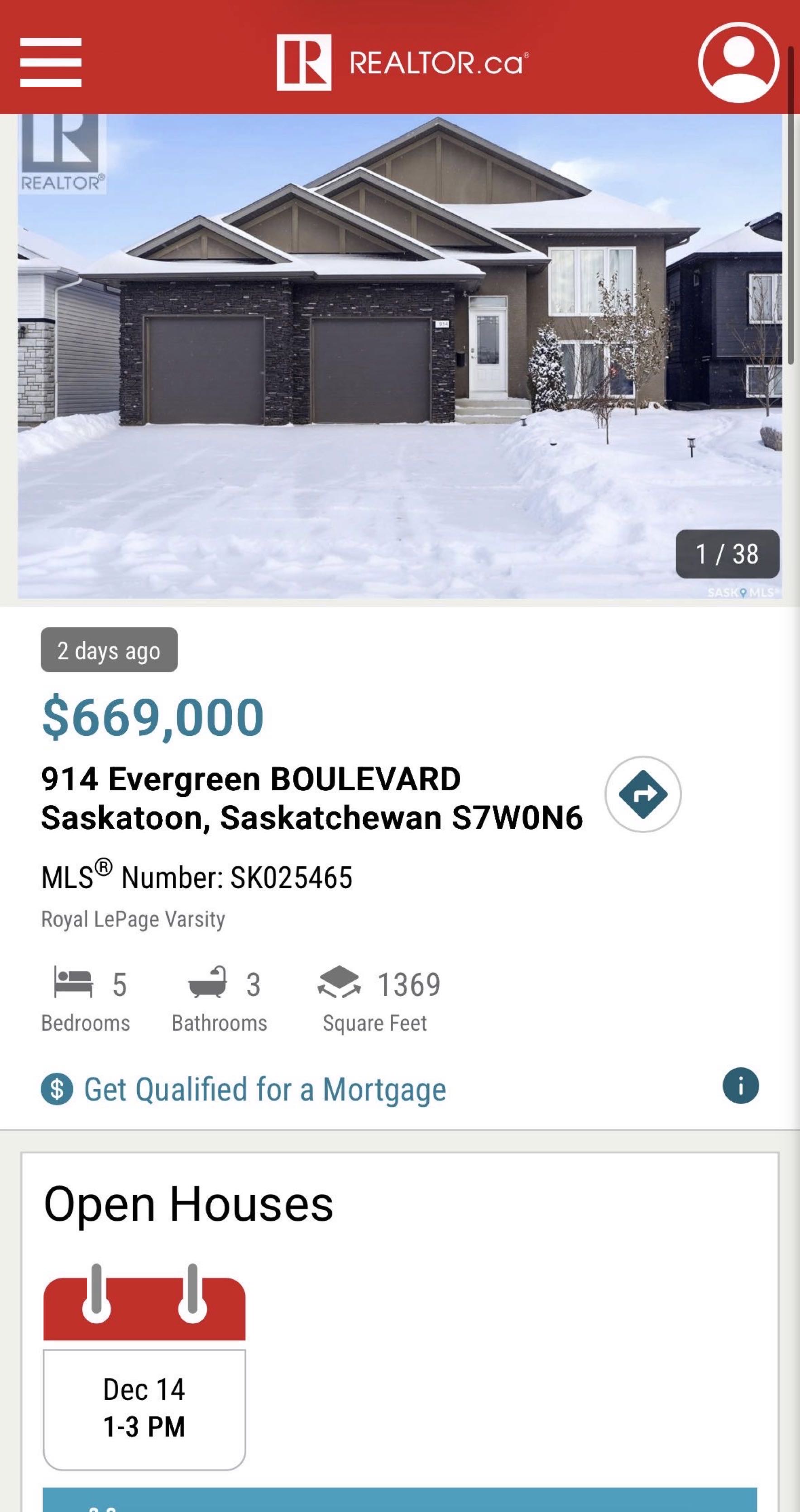 Public Open House公众开放看房 914 Evergreen Blvd 12月14日 周日1:00-3:00PM Gary Gai或者同事Dominic Parent会在此迎接🙏 ————— Evergreen小学正对面合法出租错层独立屋出售。面对公园美景，带一个 - 2