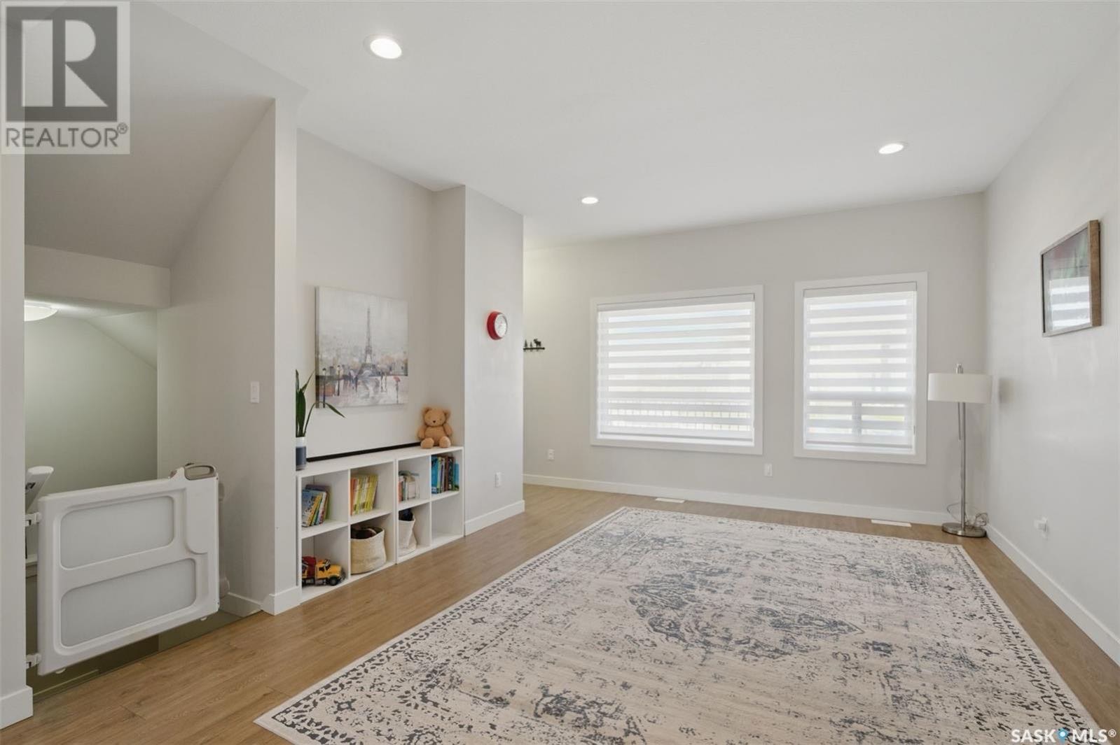 Public Open House公众开放看房 645 Evergreen Blvd 5月3&4日 周六周日11:00-1:00PM Gary Gai或者同事Dominic Parent会在此迎接🙏 - 6