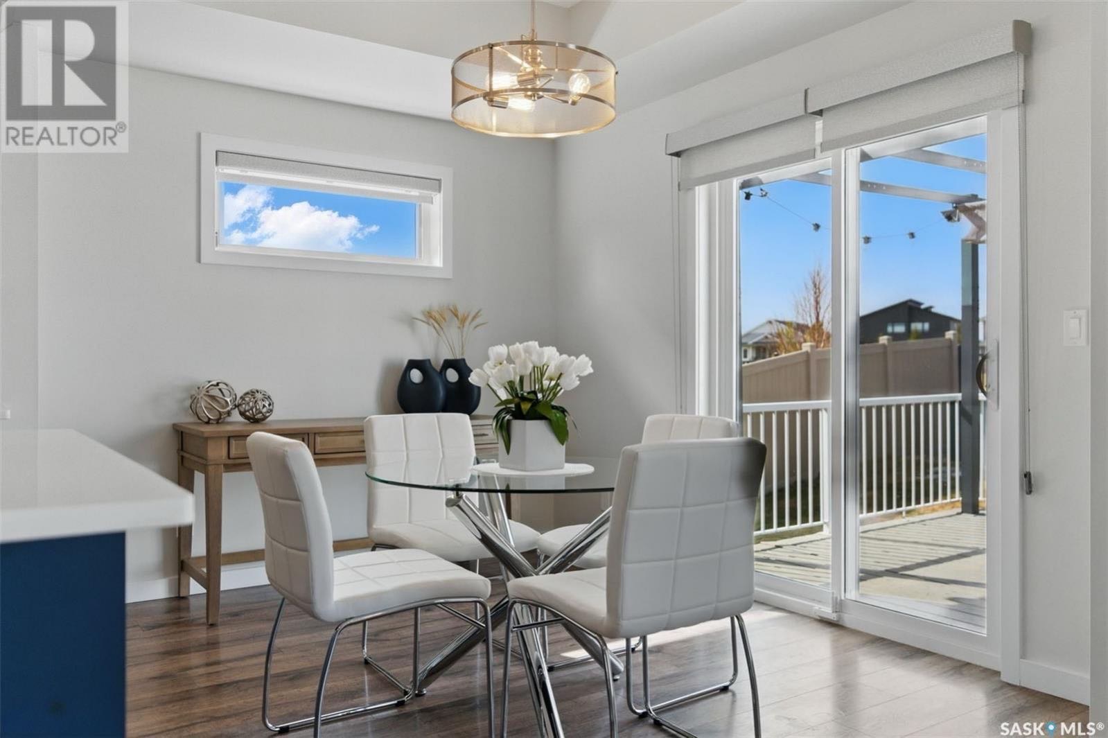 Public Open House公众开放看房 306 Secord Way 5月24日 周六 2:00-4:00PM Gary Gai或者同事Dominic Parent会在此迎接🙏 ————— Brighton小区背靠公园绿地3房3卫独立屋出售。Montana Homes前 - 7