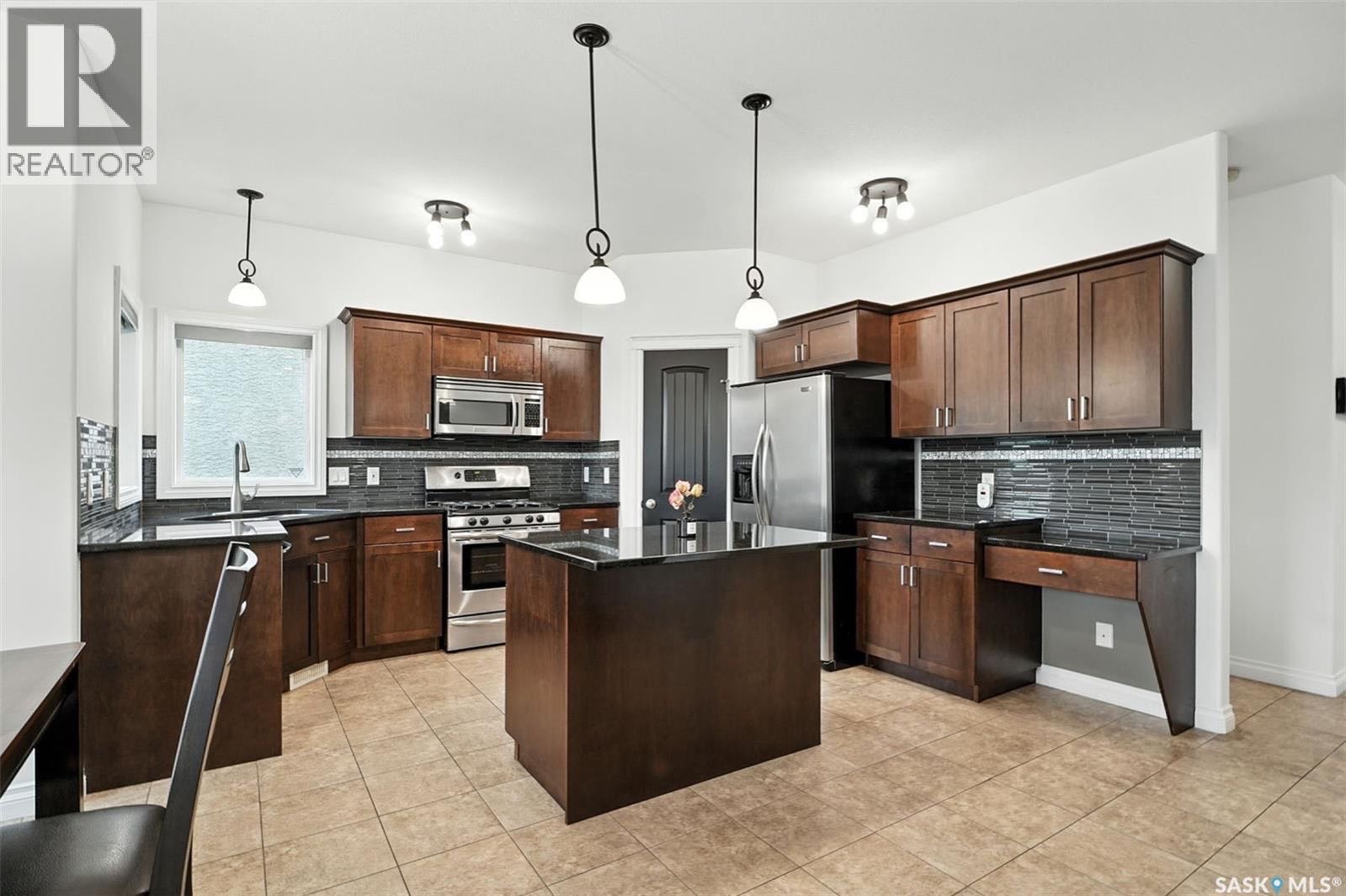 Public Open House公众开放看房 114 Lamarsh Road 9月6日 周六2:00-4:00PM Gary Gai或者同事Dominic Parent会在此迎接🙏 ————— Willowgrove 社区背靠农地美景独立屋出售！可步行到达学校、公园、商店及 - 6