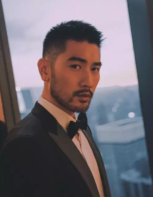 突发！加籍华裔男星猝死，年仅35岁！请牢记这些黄金法则...内附视频