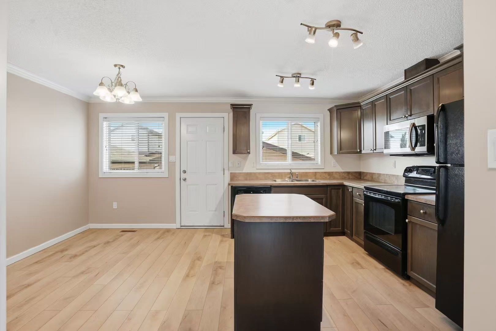 townhouse 出售 - 3