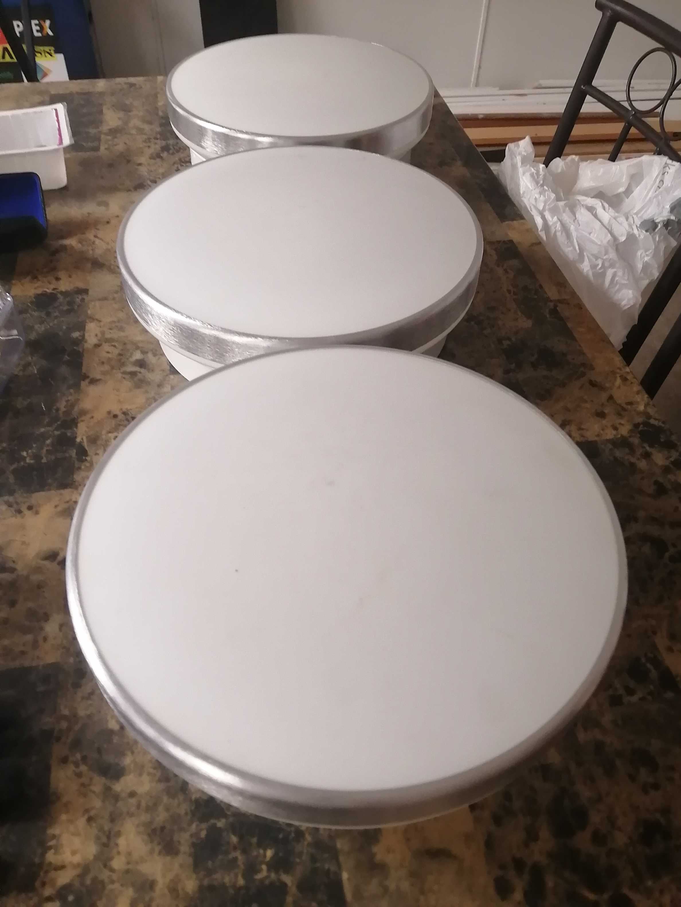 garage sale  114 Munroe Pl - 6