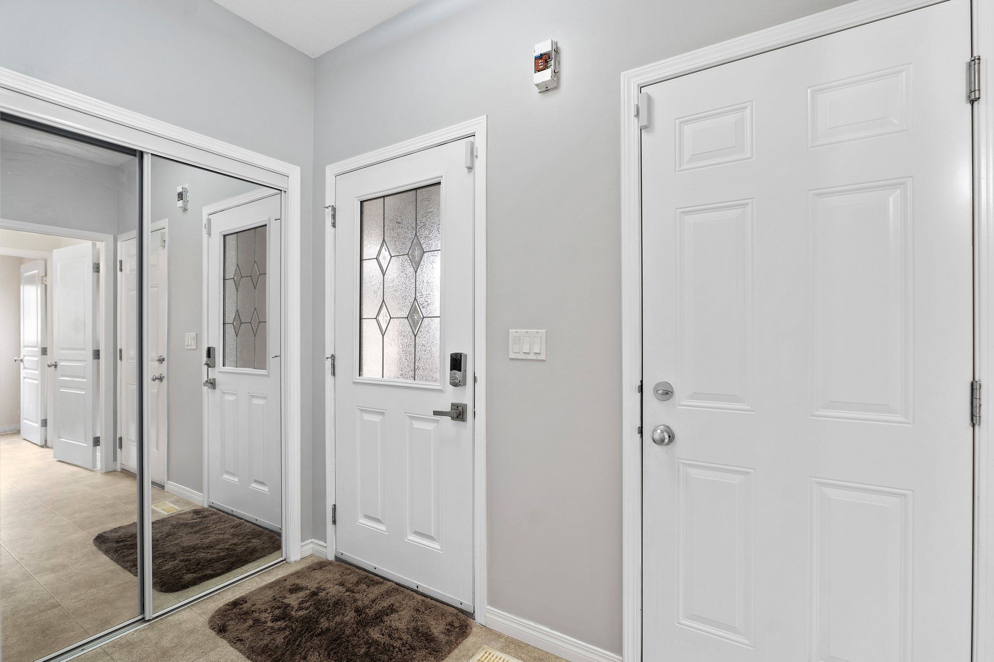 Stonebridge社区，1640尺4房3卫双层独栋出售。 - 2