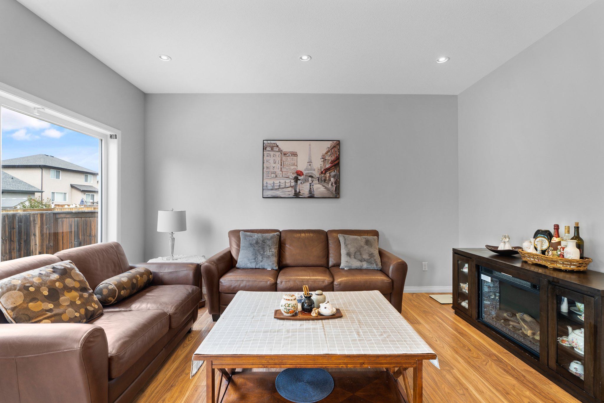 Stonebridge社区，1640尺4房3卫双层独栋出售。 - 3