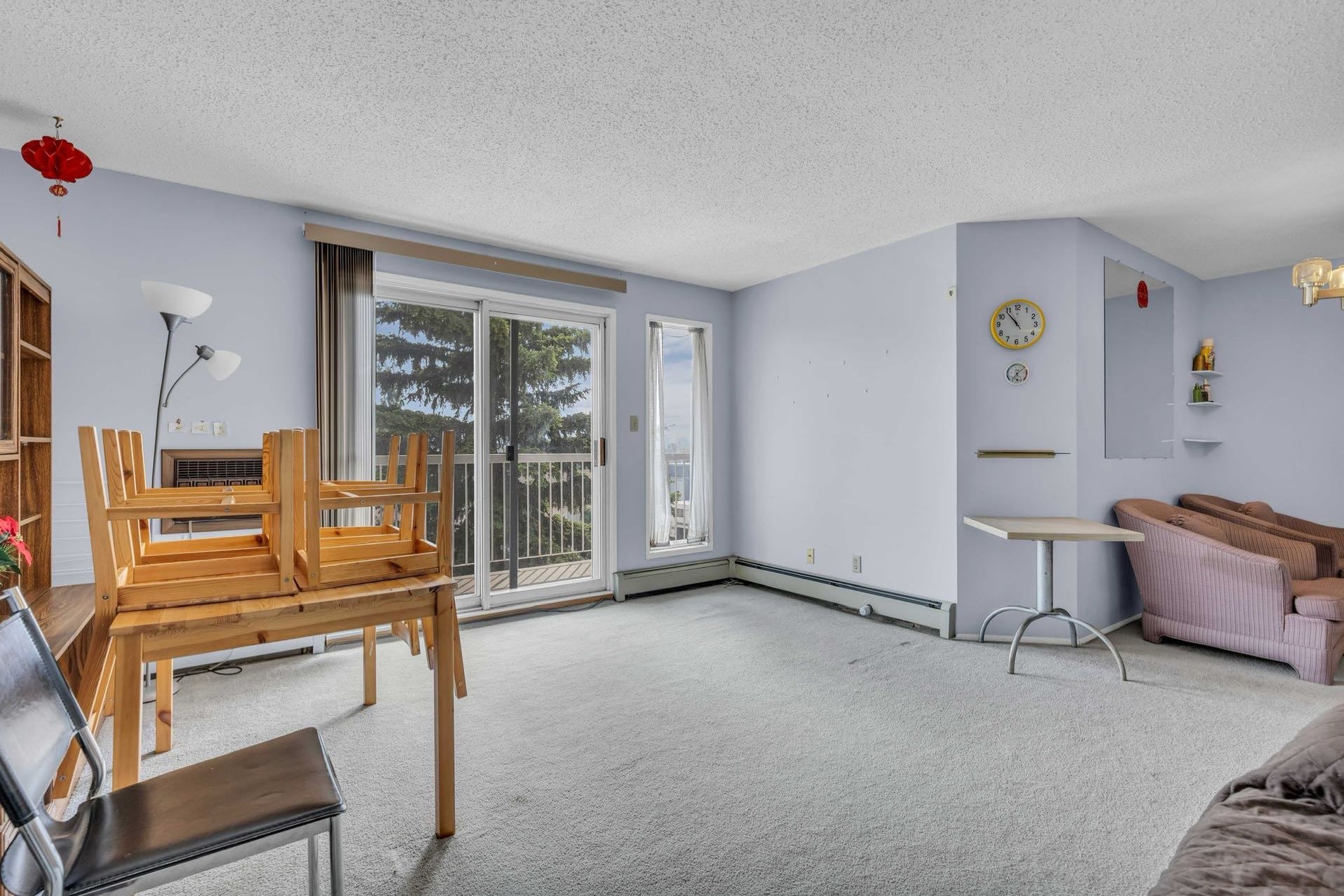 八街顶楼公寓出售，带电梯和地库，生活便利！--林与唐地产 - 3