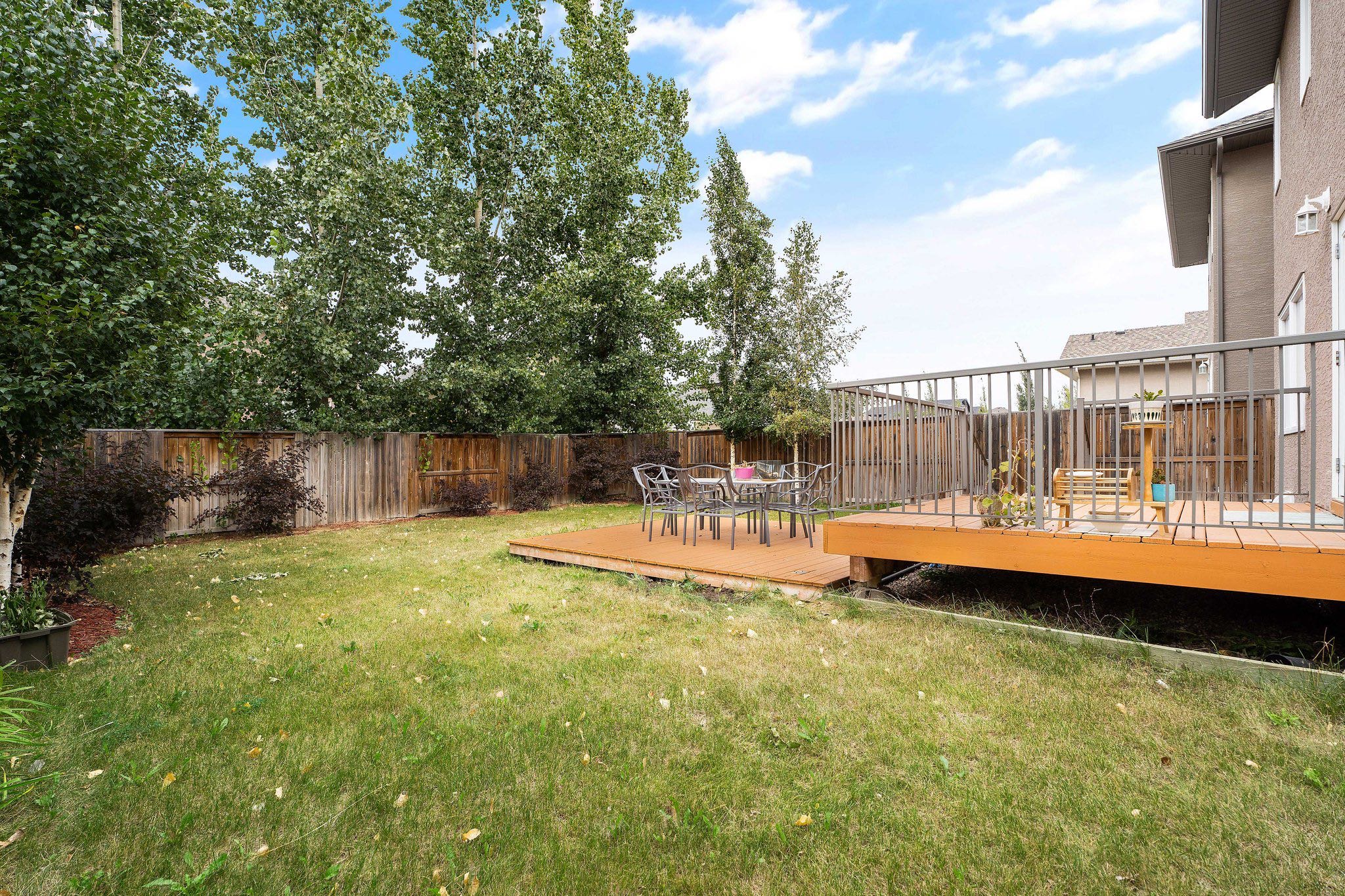 Stonebridge社区，1640尺4房3卫双层独栋出售。 - 9