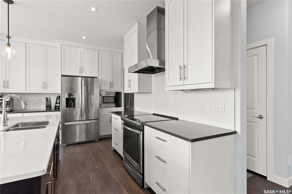 南区带全新家具四房三卫背靠公园独立屋出租 - 5