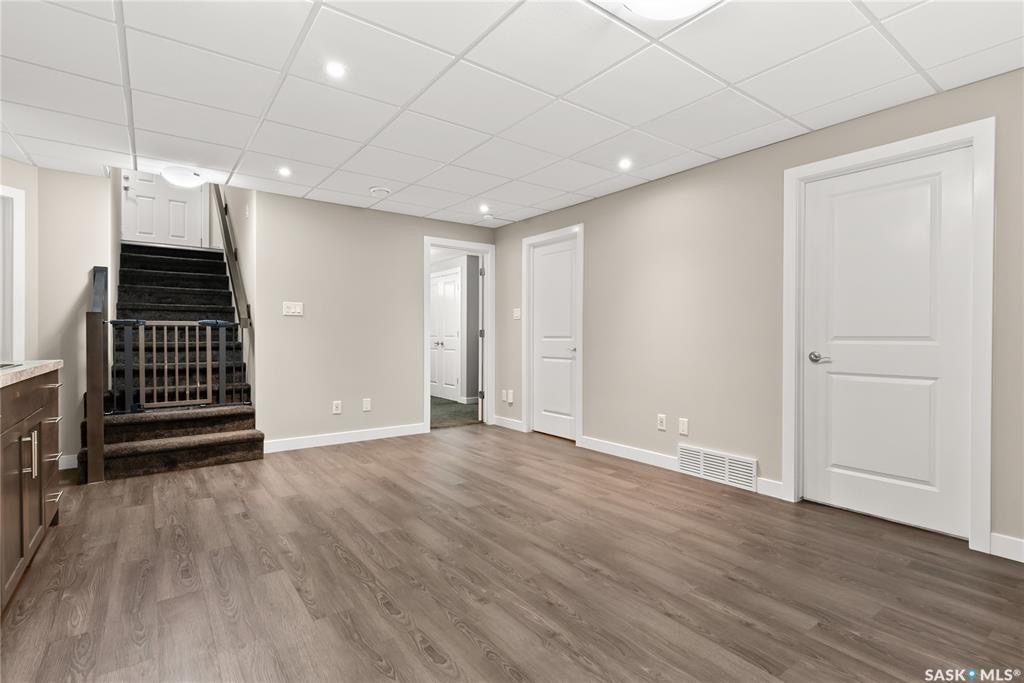 单独出入地下室套房出租 - 2