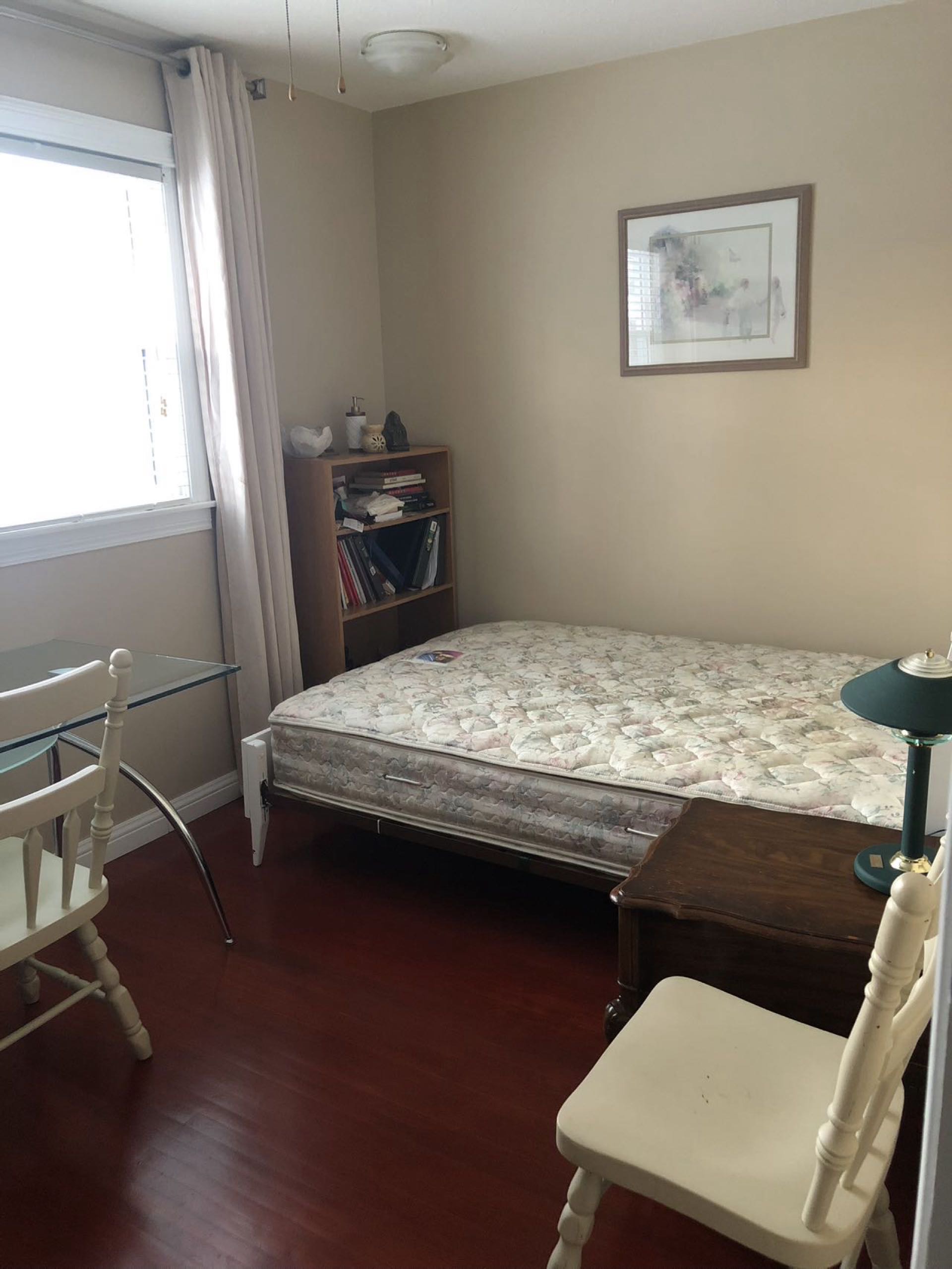 里贾纳南区房间出租