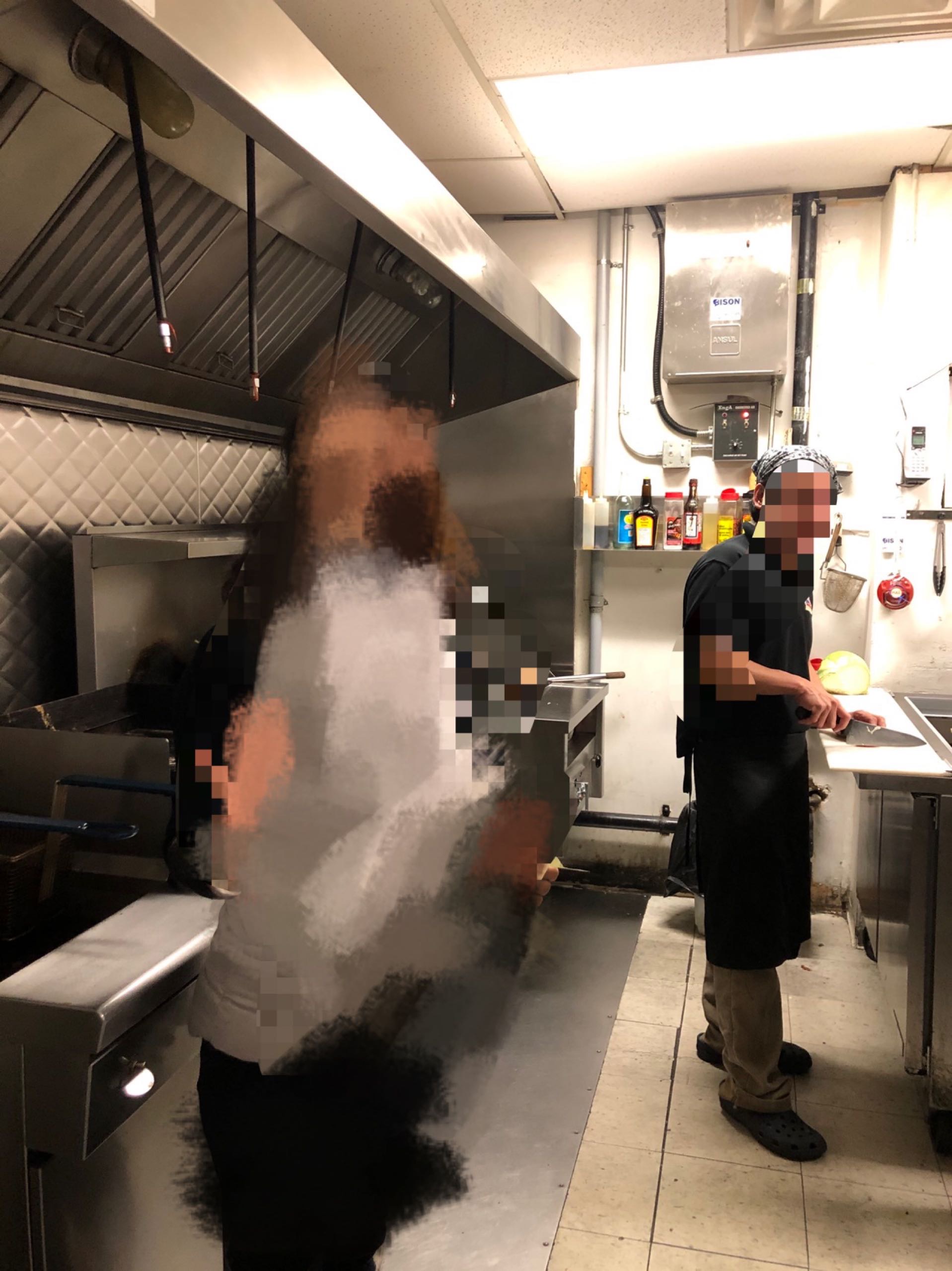 餐馆 商铺和住房间出租