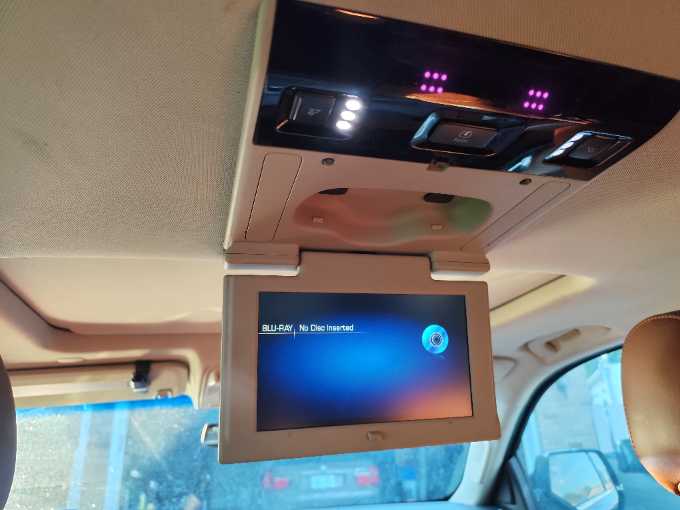 急降 7座豪华凯雷德低价转 - 9