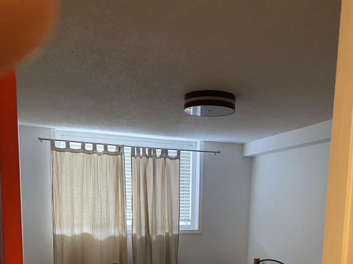 萨斯卡通7街2室一厅一卫出租，2026年9月1号入住 - 2