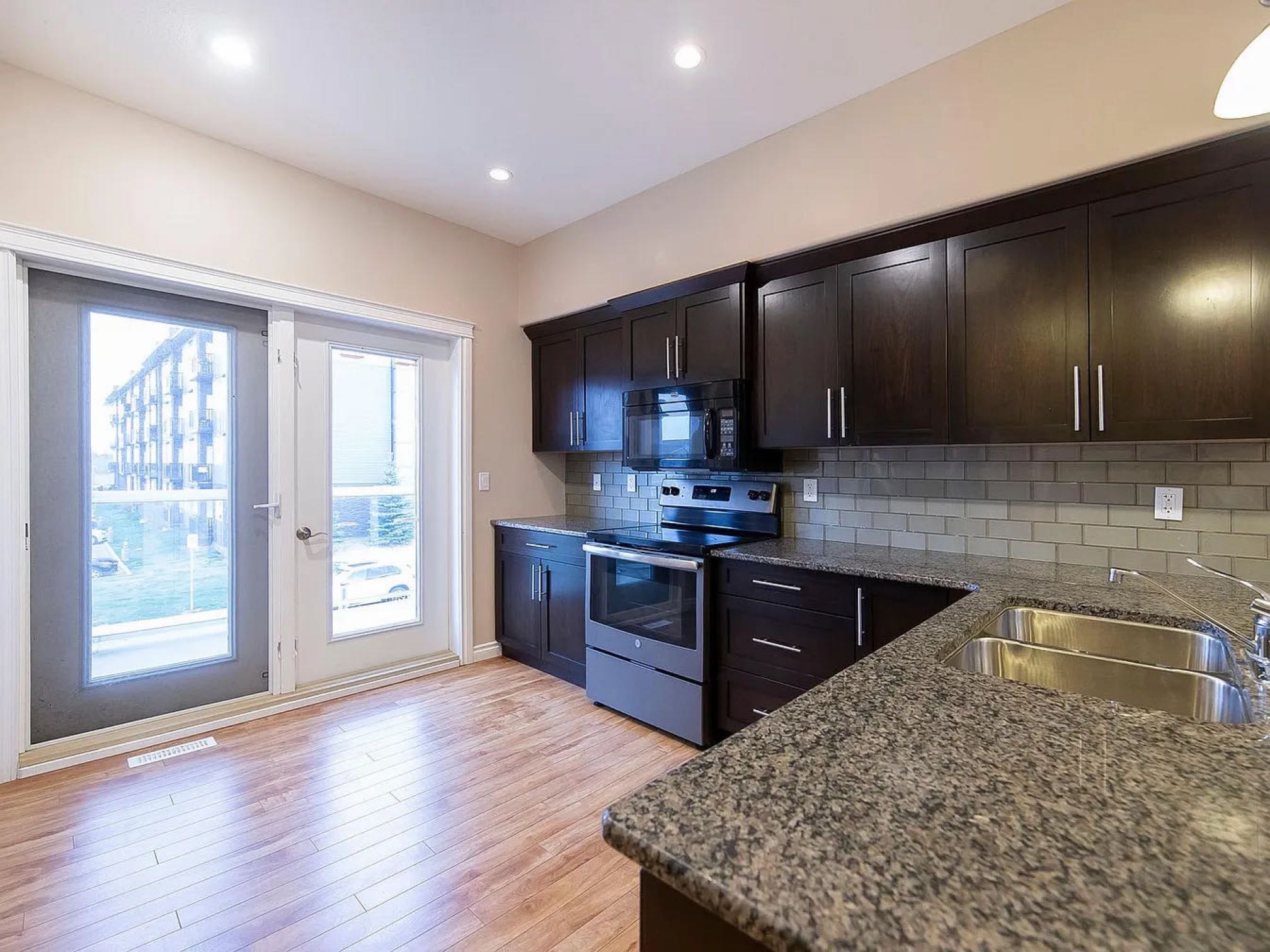 Stonebridge 次卧转租 3.1可入住 - 4