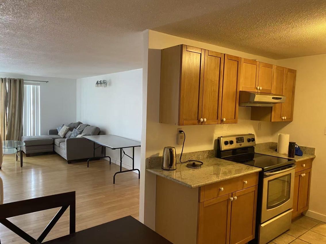 萨斯卡通7街2室一厅一卫出租，2026年9月1号入住 - 4