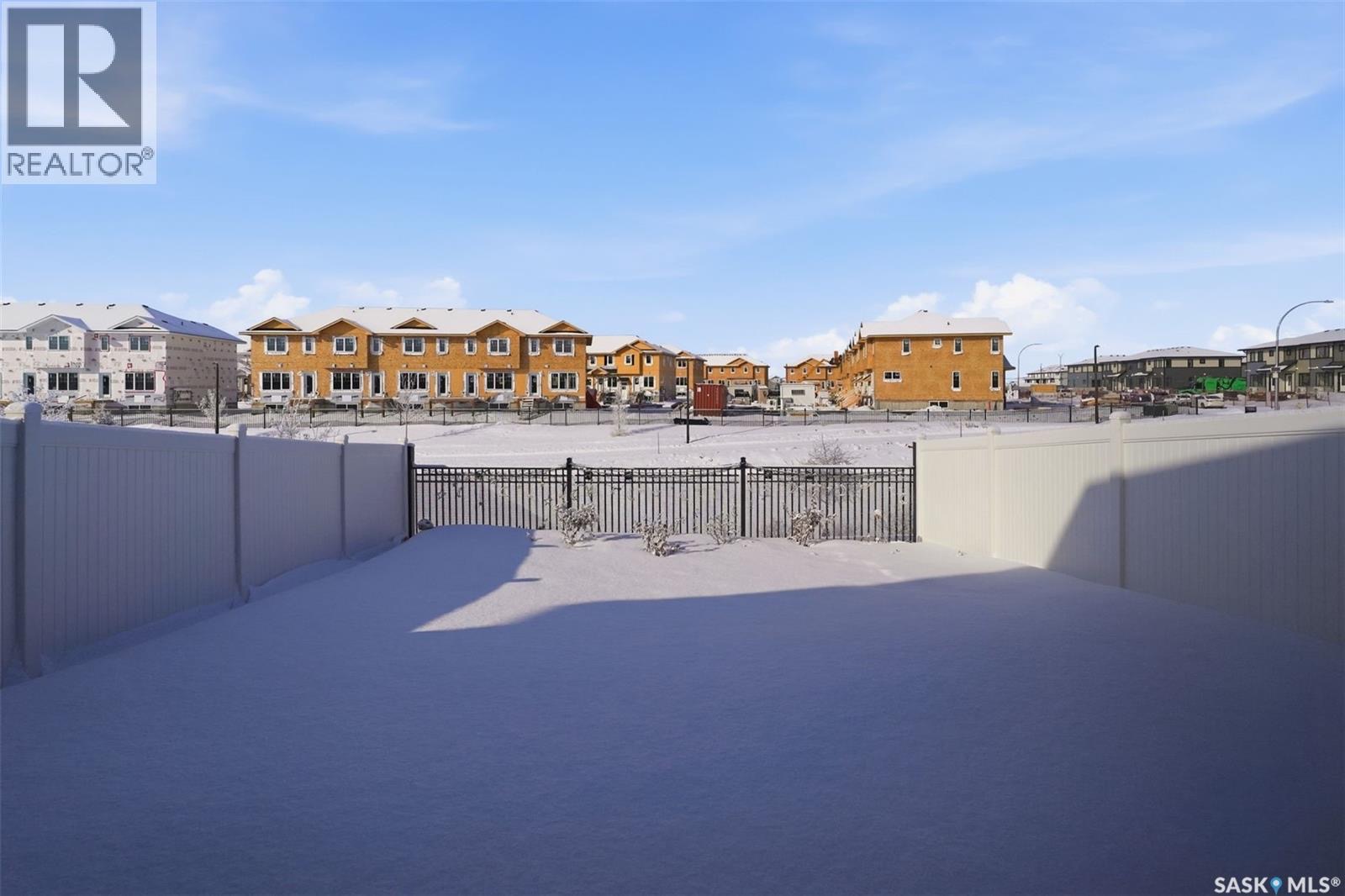 Public Open House公众开放看房 410 Myles Heidt Manor 3月14日 周六2-4PM Gary Gai或者同事Dominic Parent会在此迎接🙏 —————  Aspen Ridge小区背靠公园绿地半连体车库独立屋出售！，环境安静舒适，1 - 8