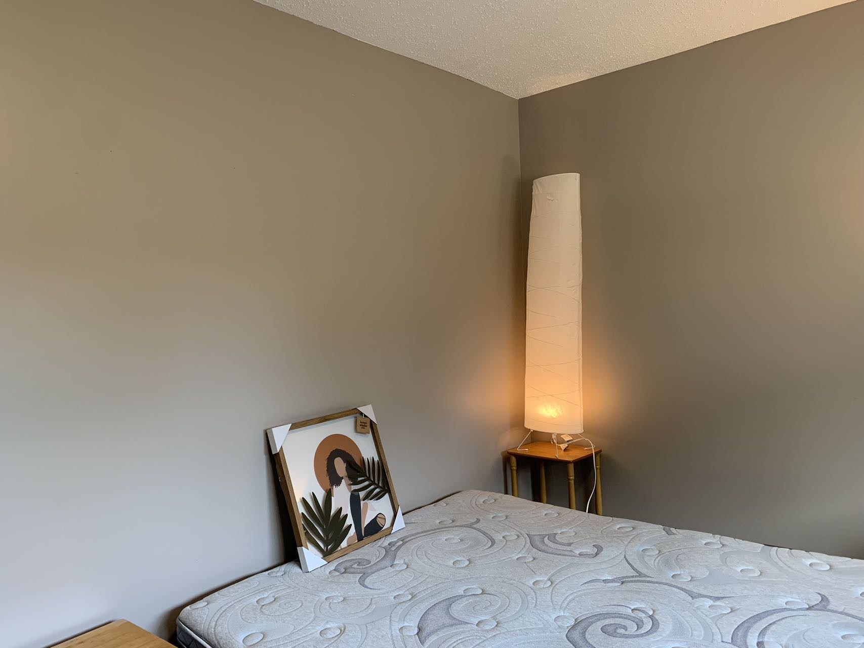 东区成熟社区 冠亚超市附近 出租3房大套房 - 2