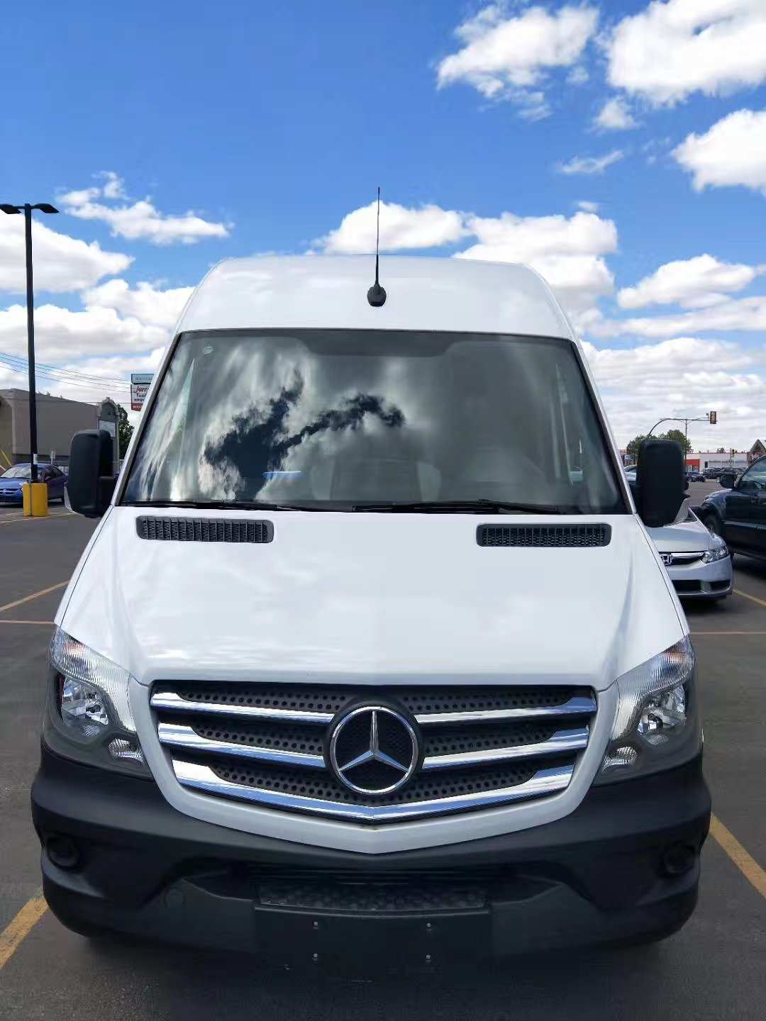 平安旅游(上车定点3337B  8th)为华人同胞服务！感谢支持