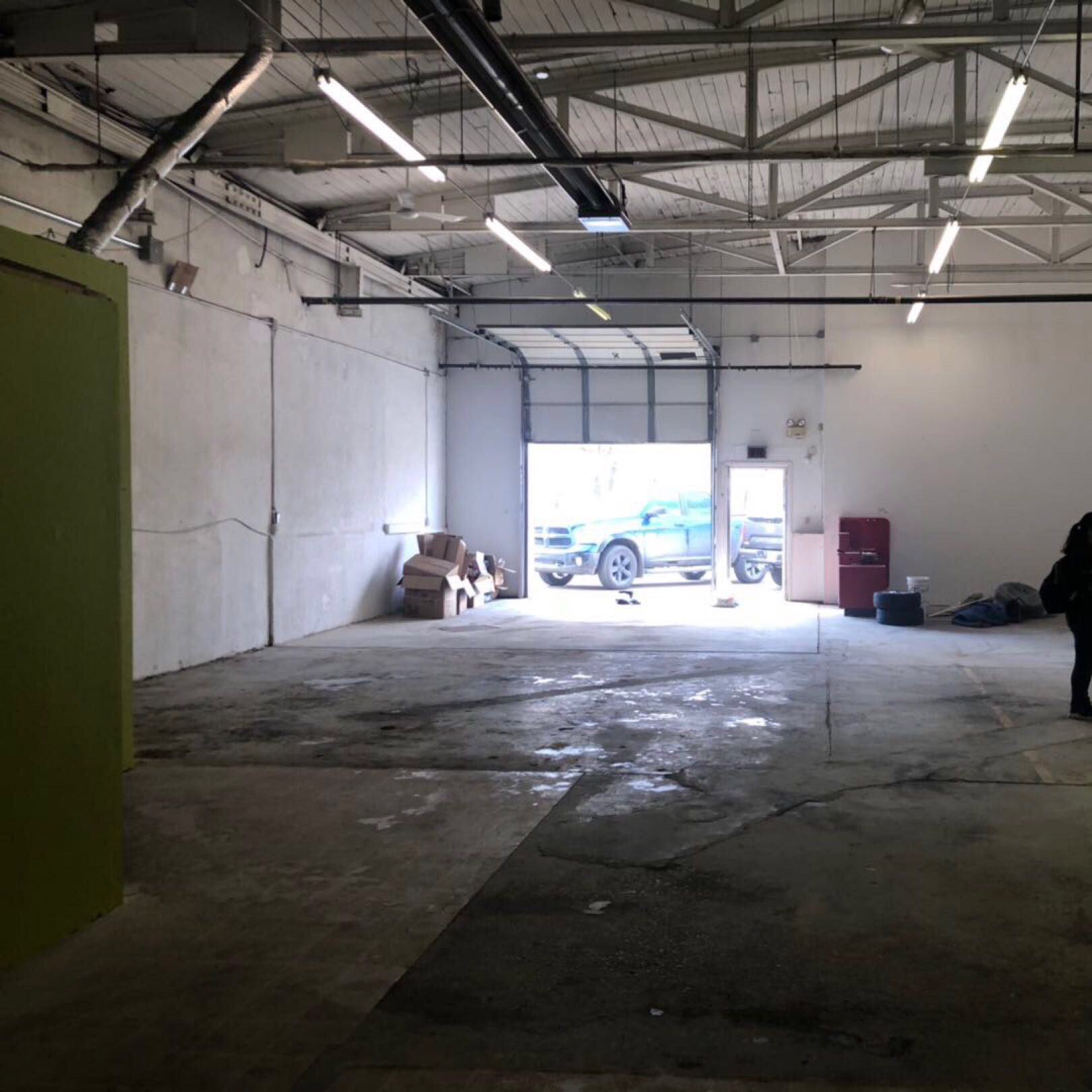 1街商铺出租，贡茶对面 - 3