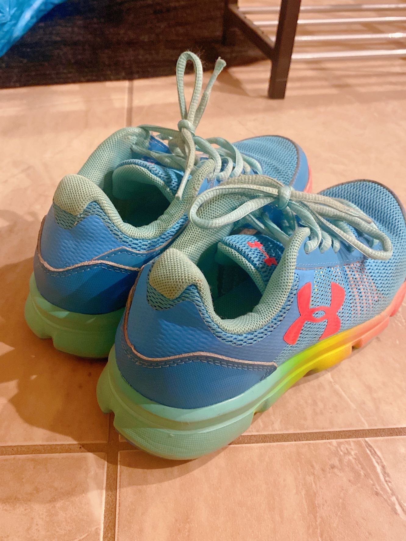 女童运动鞋/under armour/33.5/6-7岁 - 3