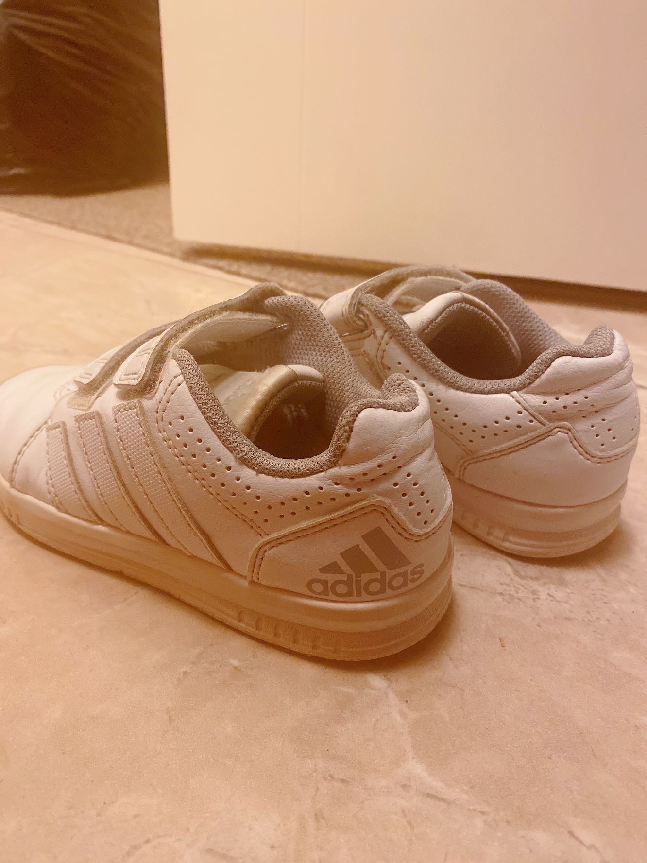 男童运动鞋/阿迪达斯/crocs/4-5岁 - 3