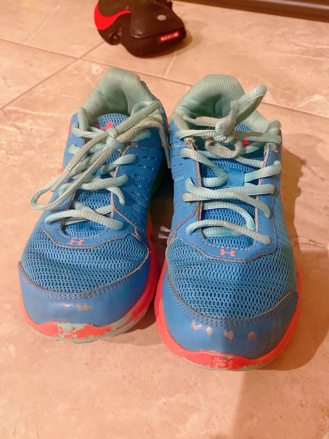 女童运动鞋/under armour/33.5/6-7岁 - 4