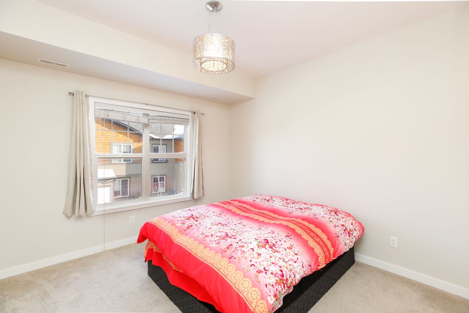 Unit 108 1015 Patrick Crescent 好房出售！ - 7