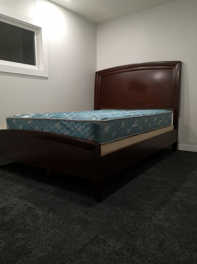 东南区大窗户地下室 - 8