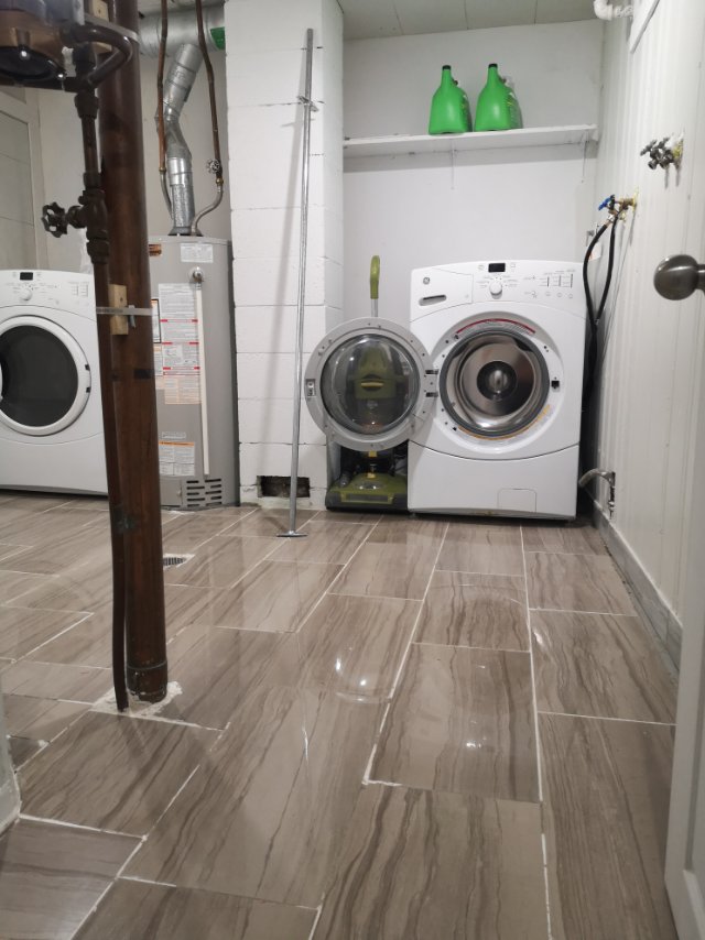 东南区大窗户地下室 - 7