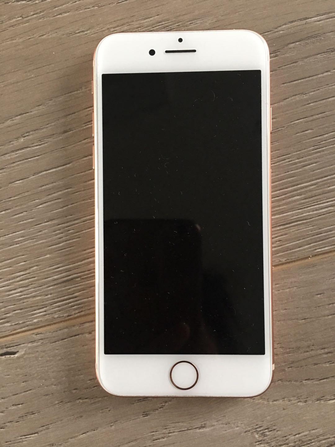 出售手机IPHONE 8 - 256GB like new