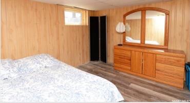 近8街公交车终点站单间出租限女生 - 2