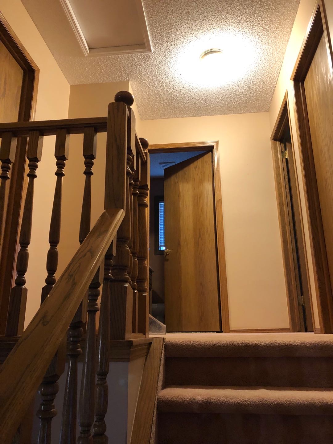 【🏠出租🏠】西南区Shawbrooke cir SW - 3