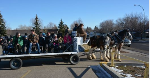 12月7日Christmas Fun Day