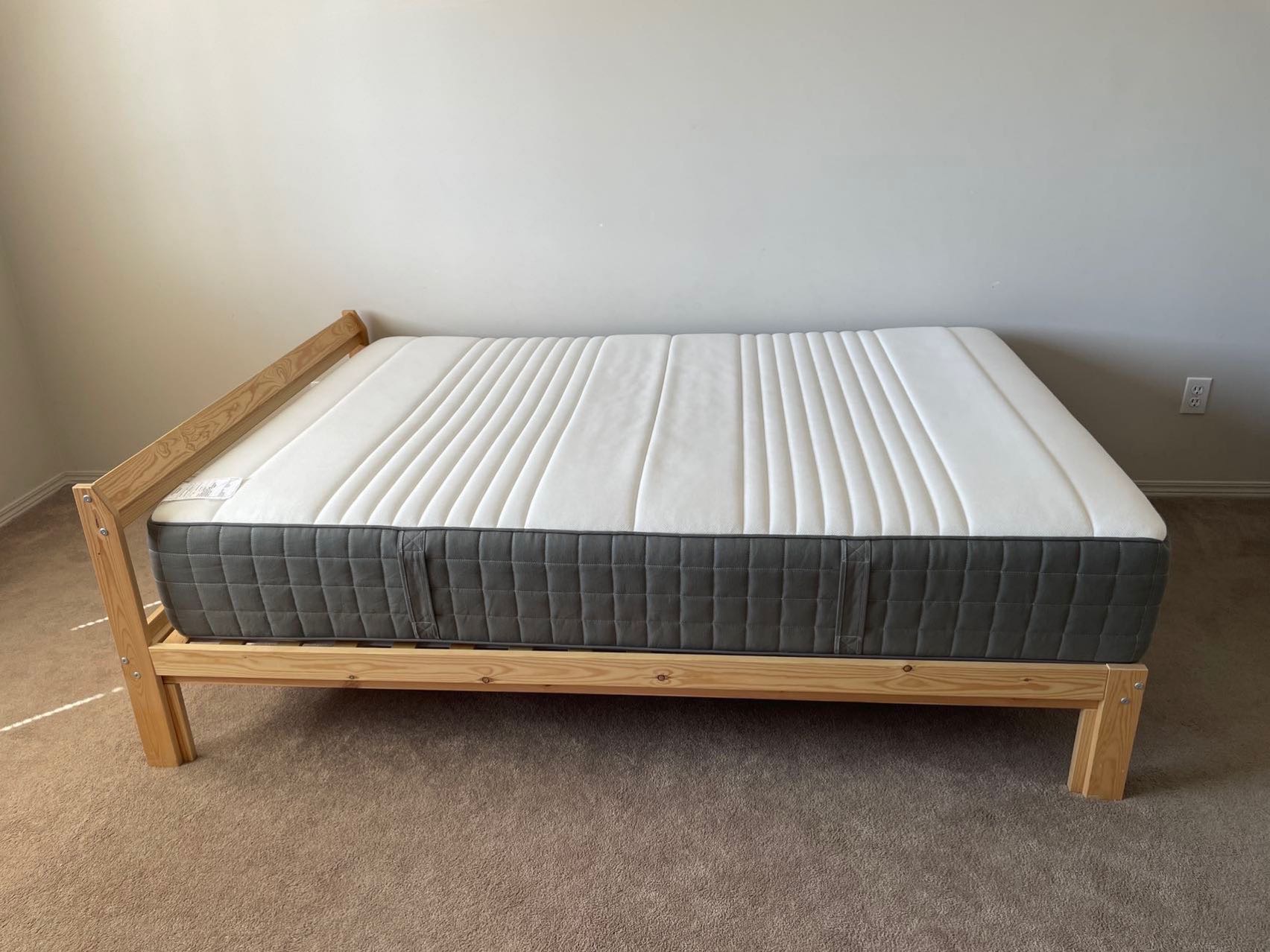 宜家独立弹簧床垫2个床架1个