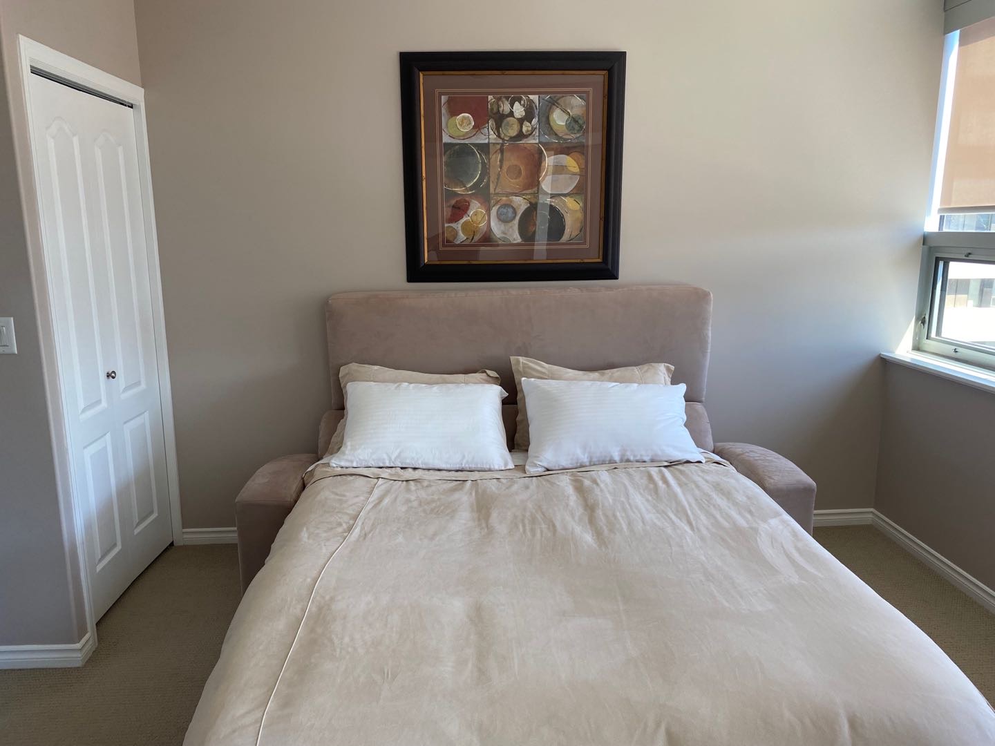 市中心高端精装公寓，拎包入住 - 5