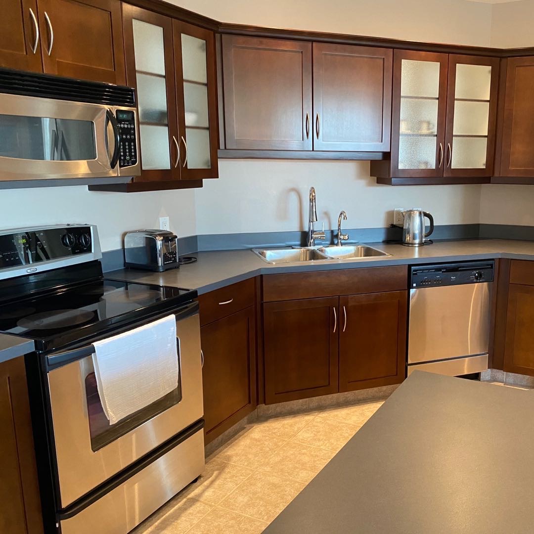 市中心高端精装公寓，拎包入住 - 2