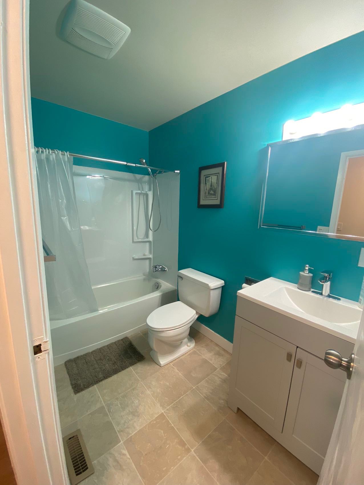 里贾纳大学附近学区房，3卧2卫condo, 可拎包入住 - 8