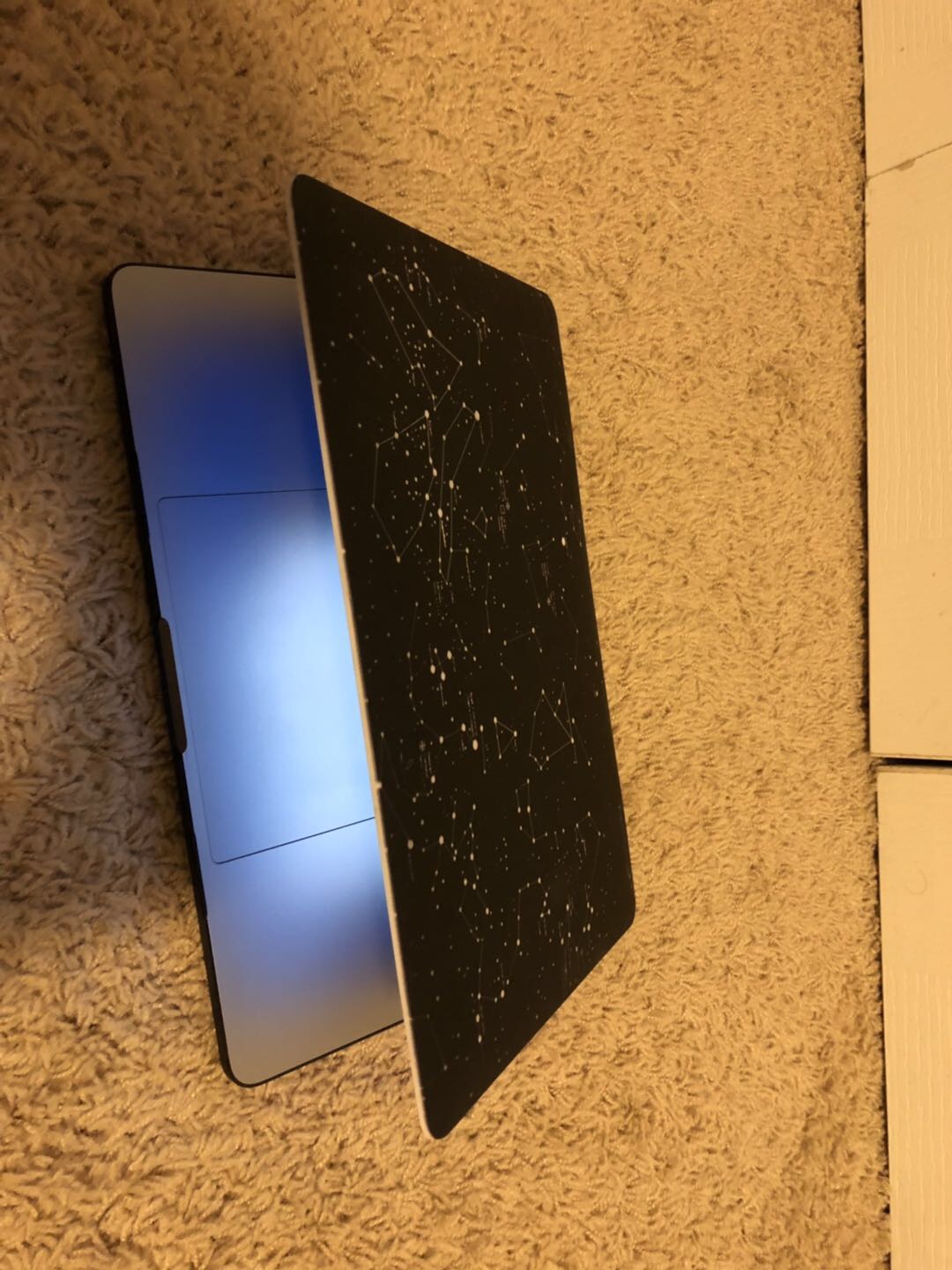 99新在保MacBook Pro 2019带bar - 3