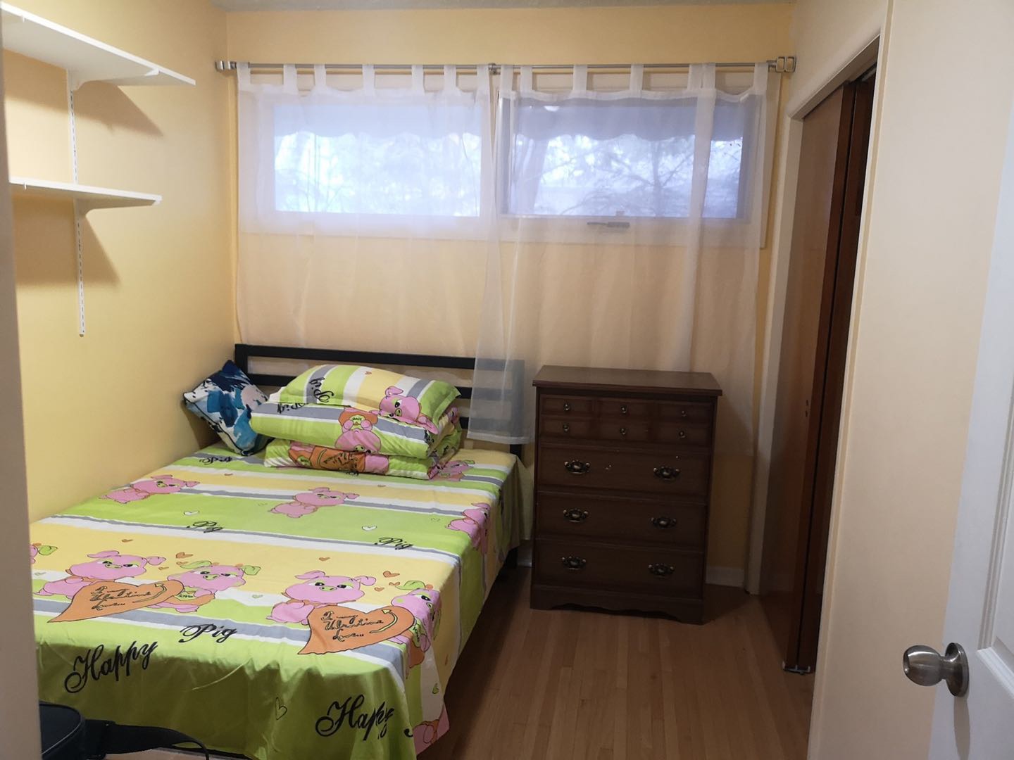 大学边上好房出租 - 3