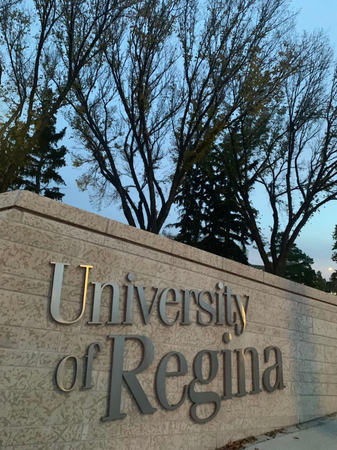 里贾纳大学房屋出租