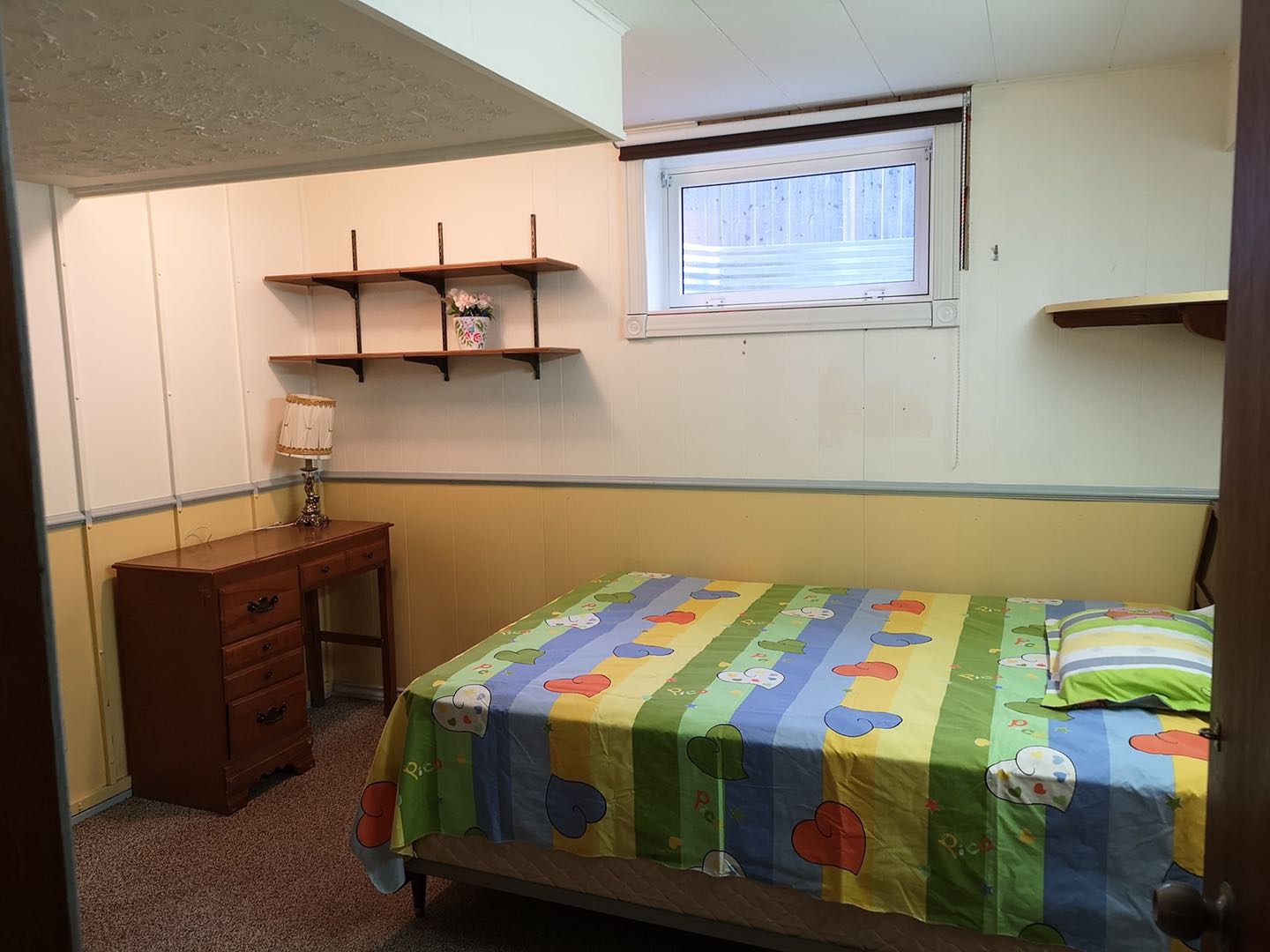 大学边上好房出租