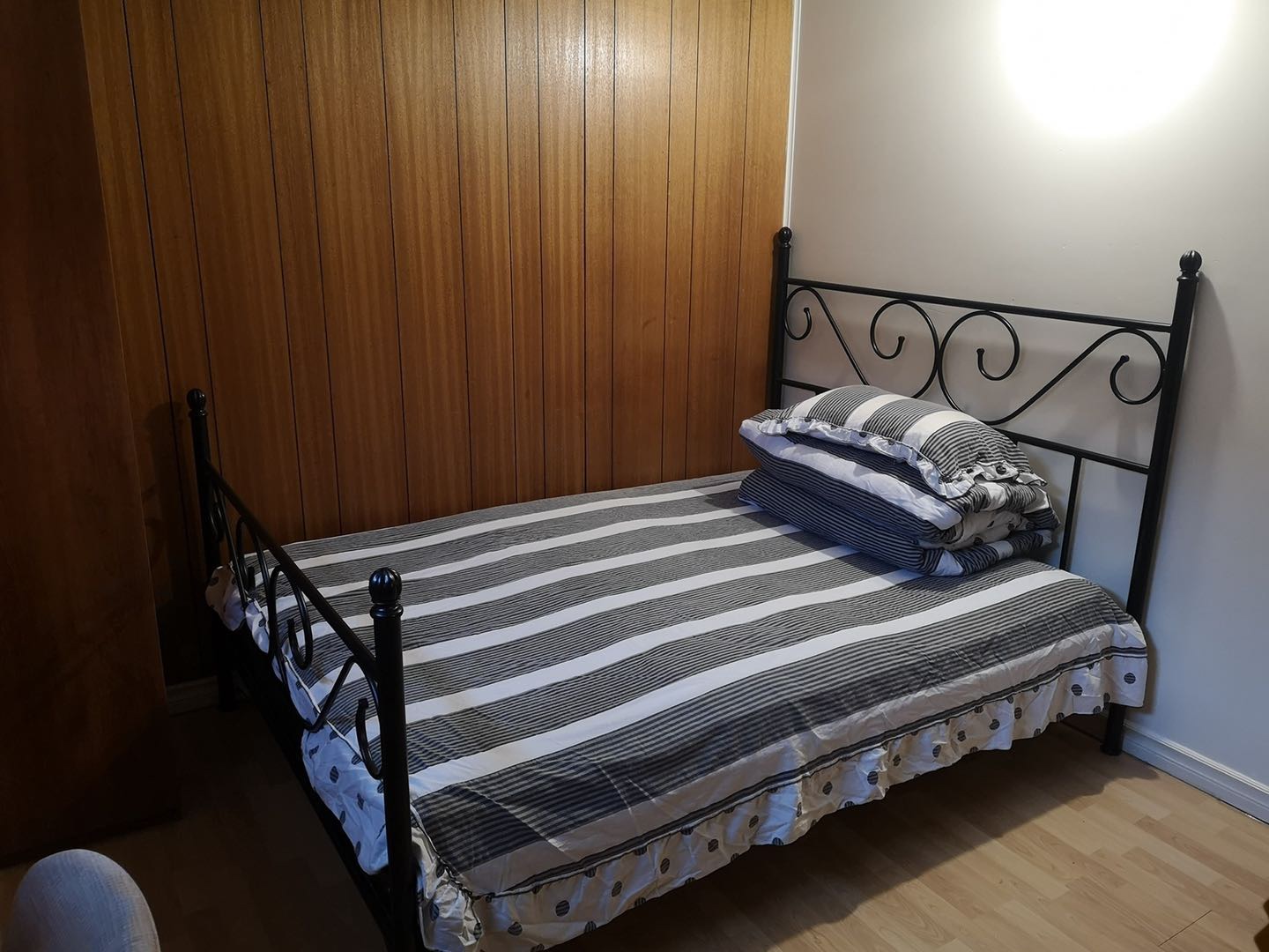 大学边上好房出租 - 2