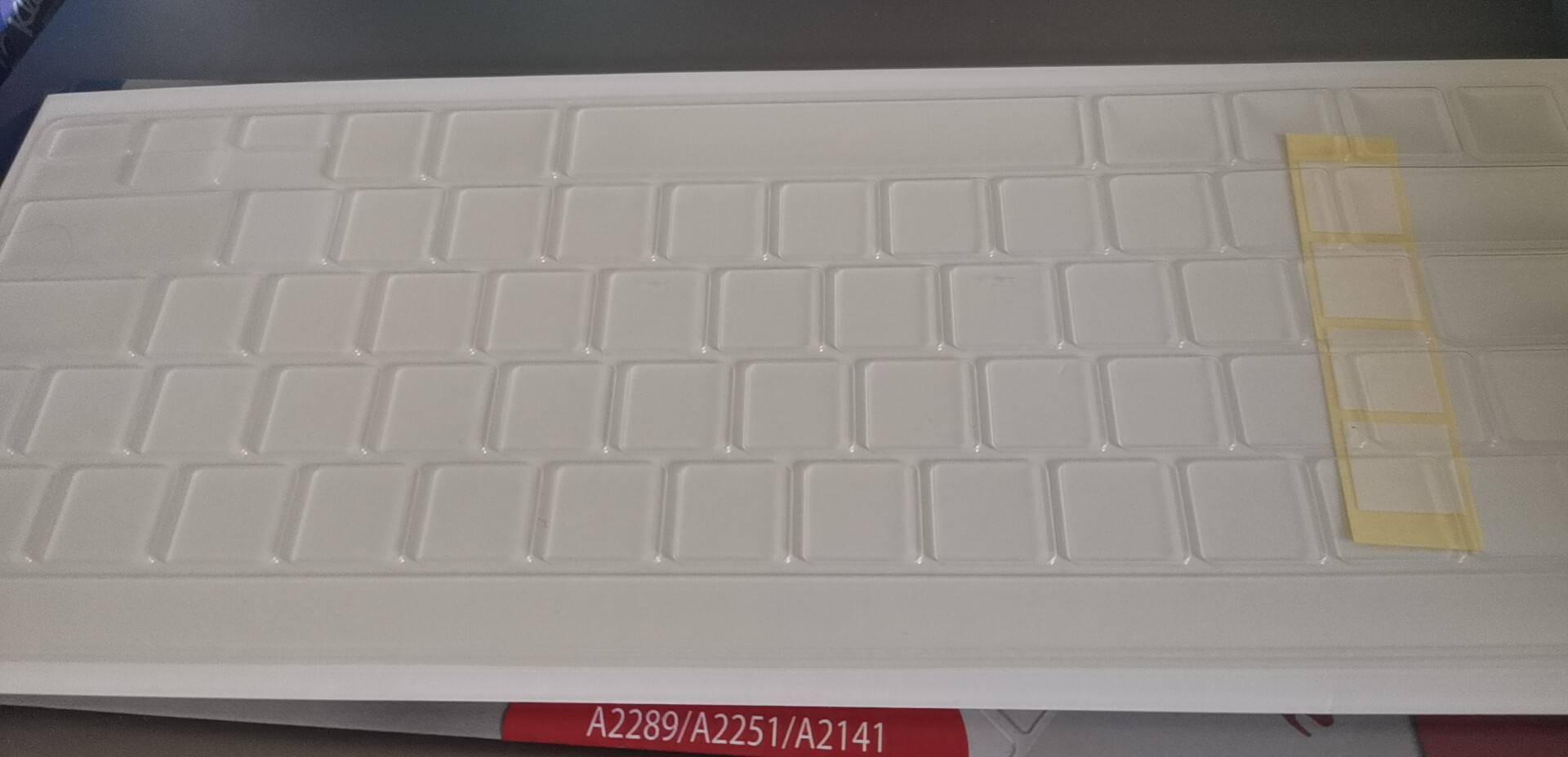 MacBook Pro 的键盘膜 - 2
