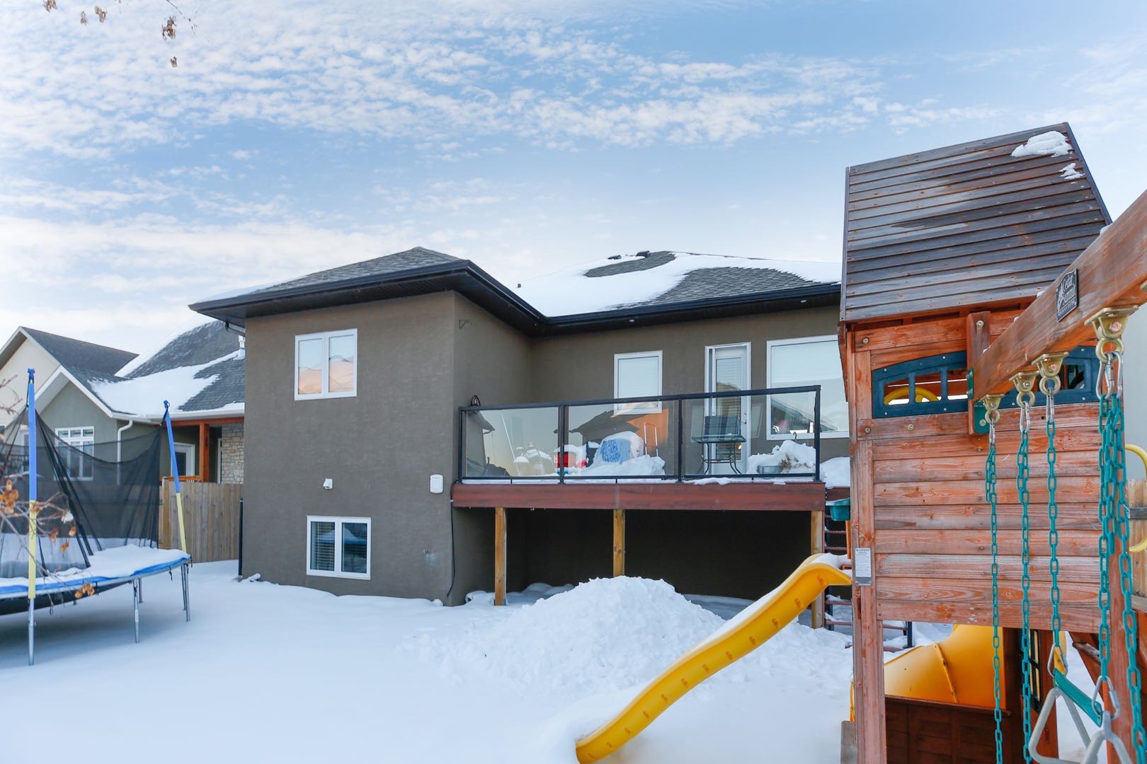 Rosewood 独立屋出售, 5 + 1 房 + 书房，房子面积大、格局好，全厅通透采光好，临天然公园，近Costco。 - 10