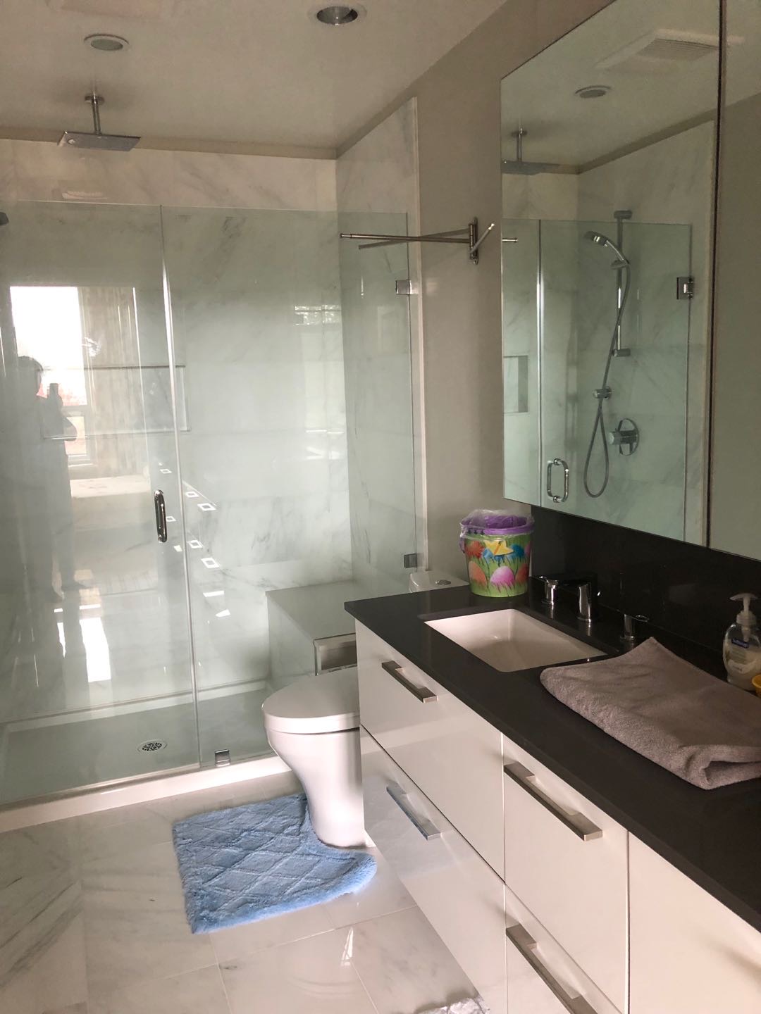 UBC 南校区，全新高级五层楼水泥公寓（二房一厅二卫） - 8