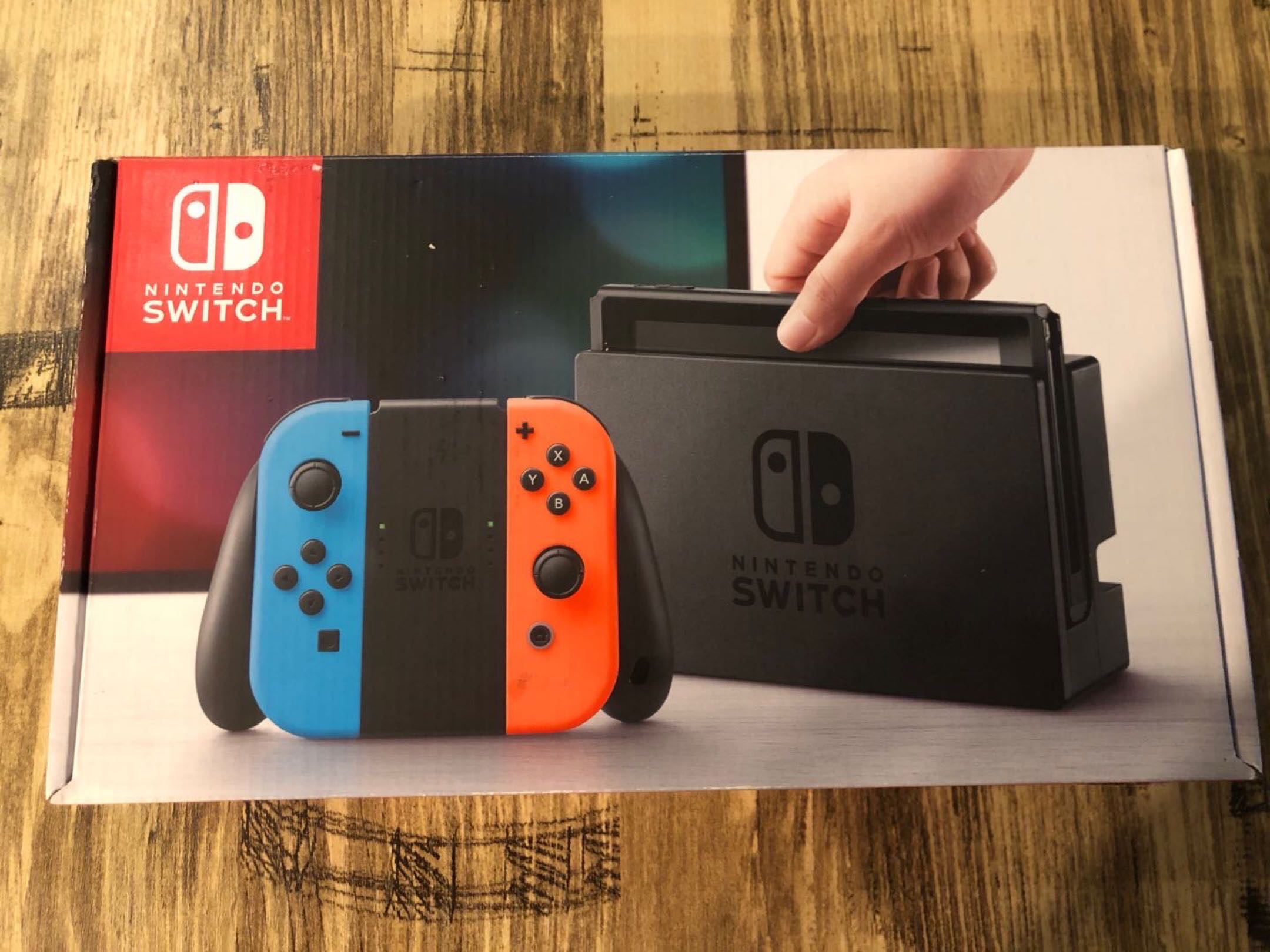 全新未拆封 Switch游戏机 红蓝配色