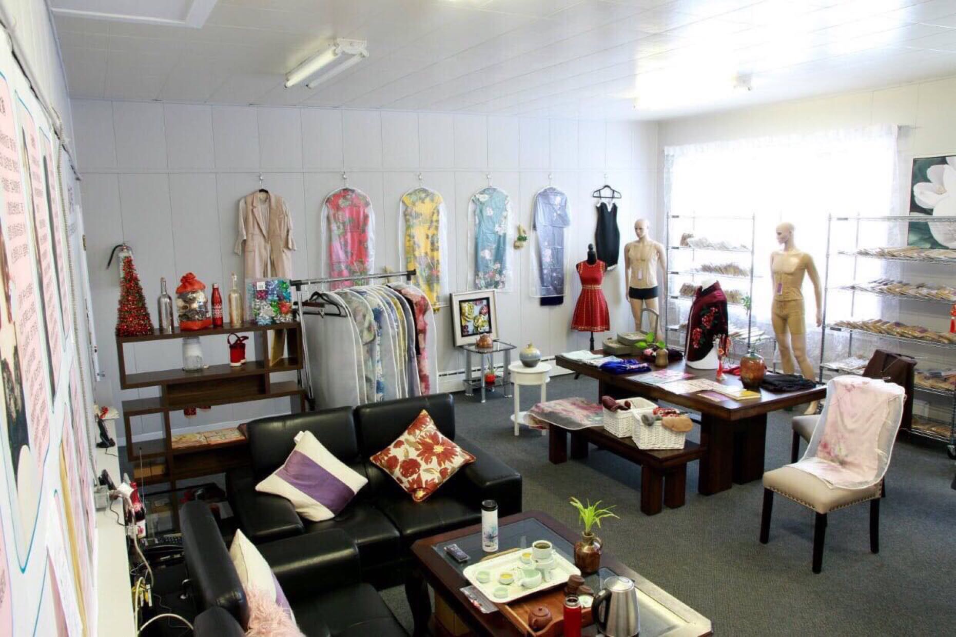 出租店铺！合同到期时间2021年10月31日。有意者请联系电话3069140658邓小姐或3069141899李小姐。谢谢！ - 2