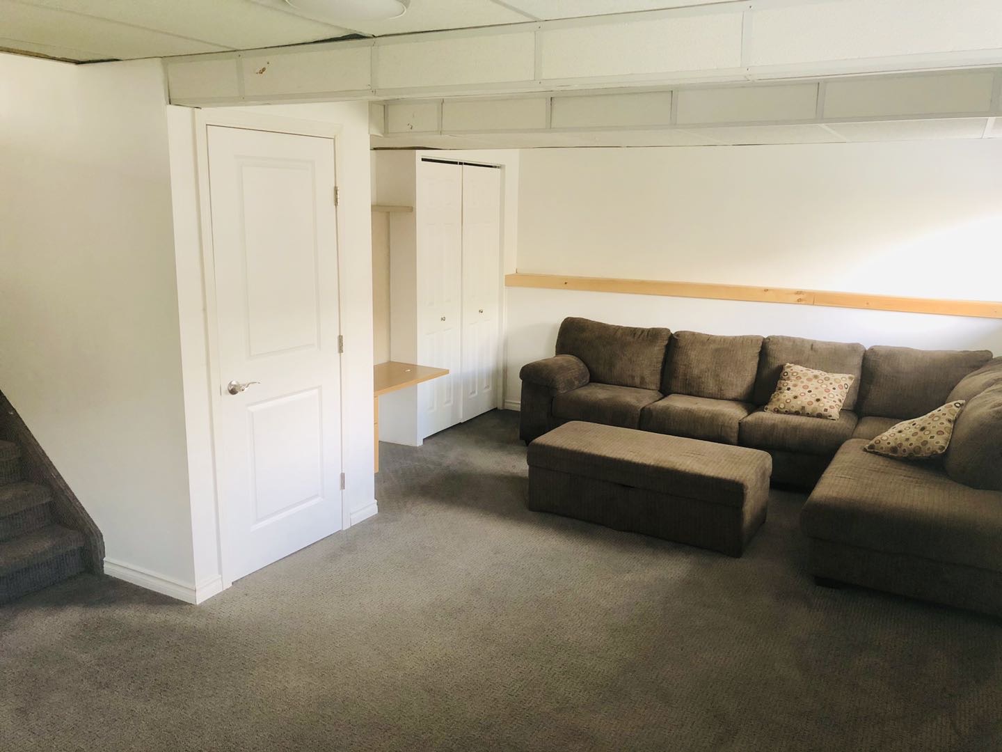 位于8街商圈的独立屋地下室（有窗）出租 - 5