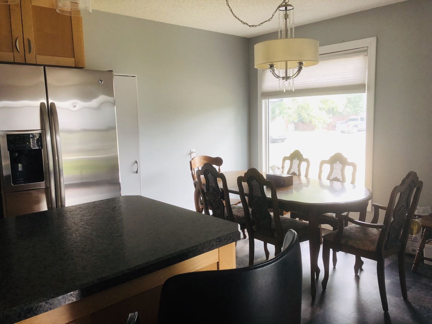 位于8街商圈的独立屋二楼主卧出租，诚招女租客 - 6